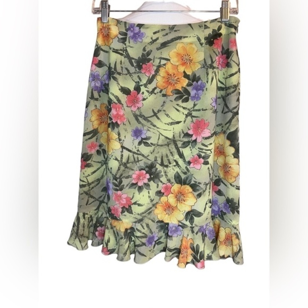 ⭐️ Bianca Nygard flower skirt- size 8